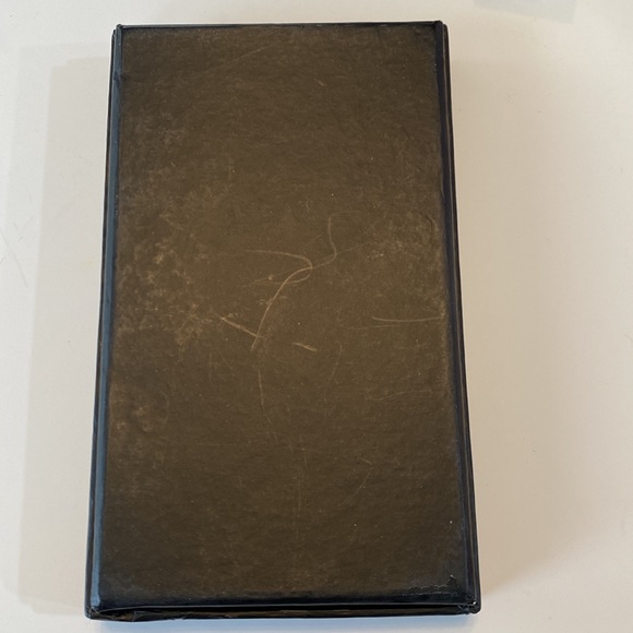 Bag Charm Givenchy Key Ring Gold Star Signature Tag Gold-tone Parfums Luxury - Picture 6 of 7